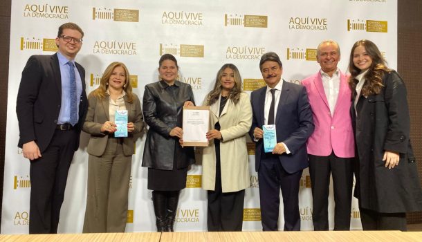El senador Carlos Julio González Villa, radica la «Ley Fin del Cáncer Cervical en Colombia»