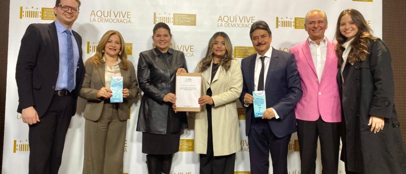 El senador Carlos Julio González Villa, radica la «Ley Fin del Cáncer Cervical en Colombia»