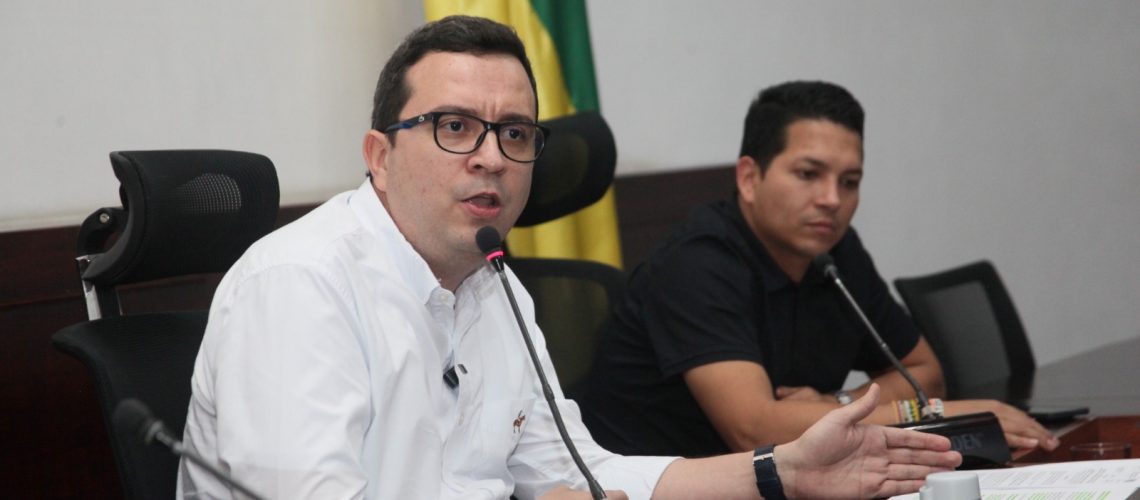 Asamblea del Huila exige claridad sobre convenio entre Comfamiliar y Unidades Tecnológicas de Santander
