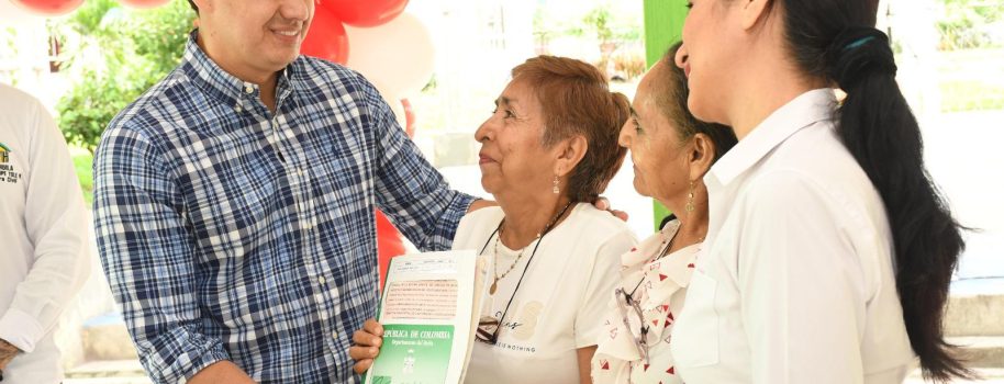 Entregando sueños en el macroproyecto Bosques de San Luis, al sur de Neiva