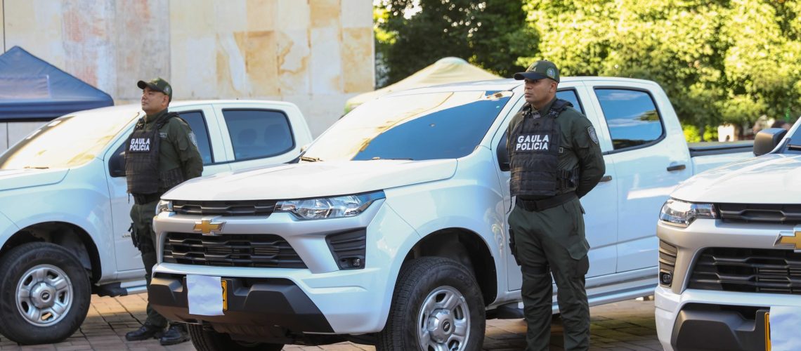 Gobernación del Huila equipa al GAULA con modernos vehículos y reafirma inversión histórica en seguridad
