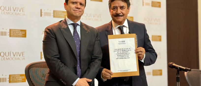 Más tiempo en familia: senador González Villa propone descanso compensado para servidores públicos en la semana de receso en octubre