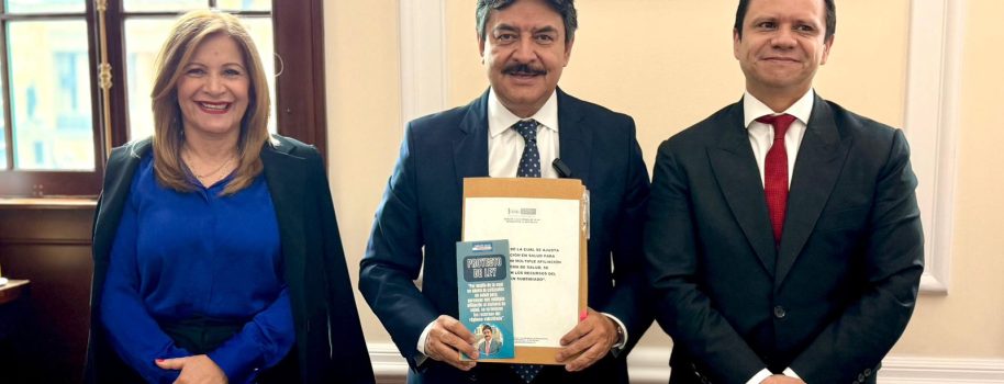 Senador González Villa, radica proyecto para evitar doble cobro en salud para quienes laboran por prestación de servicios