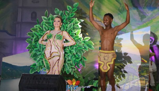 En muestra folclórica, candidatas al Reinado Departamental del Bambuco, enaltecieron riqueza cultural del Huila Grande