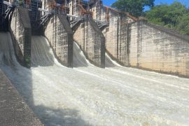 Hidroeléctrica de Betania, abre compuertas nuevamente, debido a aumento de lluvias