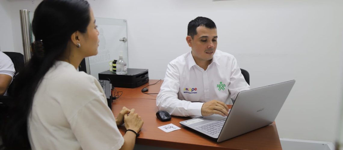 Más de 900 vacantes disponibles en el Huila a través de la Agencia Pública de Empleo del SENA