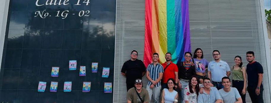 Queman la bandera LGBTIQ+ en el Concejo Municipal