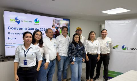 Hocol y Alcanos, conectan servicio de gas a 131 familias vulnerables del Huila