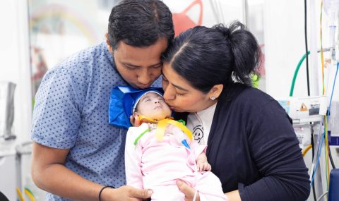 Celeste, símbolo de los 23 años de la UCI Neonatal de Clínica Medilaser