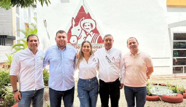 Convenio para mejorar vías rurales en Saladoblanco, Huila