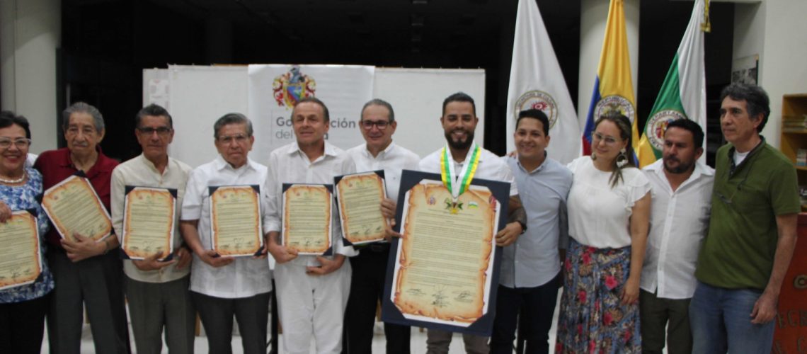 La pintura y las letras, homenajeadas por la Asamblea del Huila
