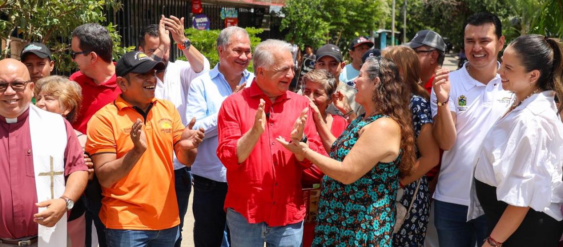 Por primera vez, Gobernación del Huila entrega 7 tramos viales pavimentados en la Comuna 6 de Neiva