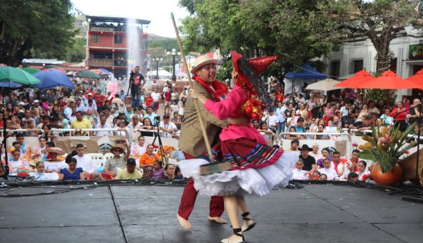 Danza, tradición y cultura: el folclor de Colombia se reunió en Gigante