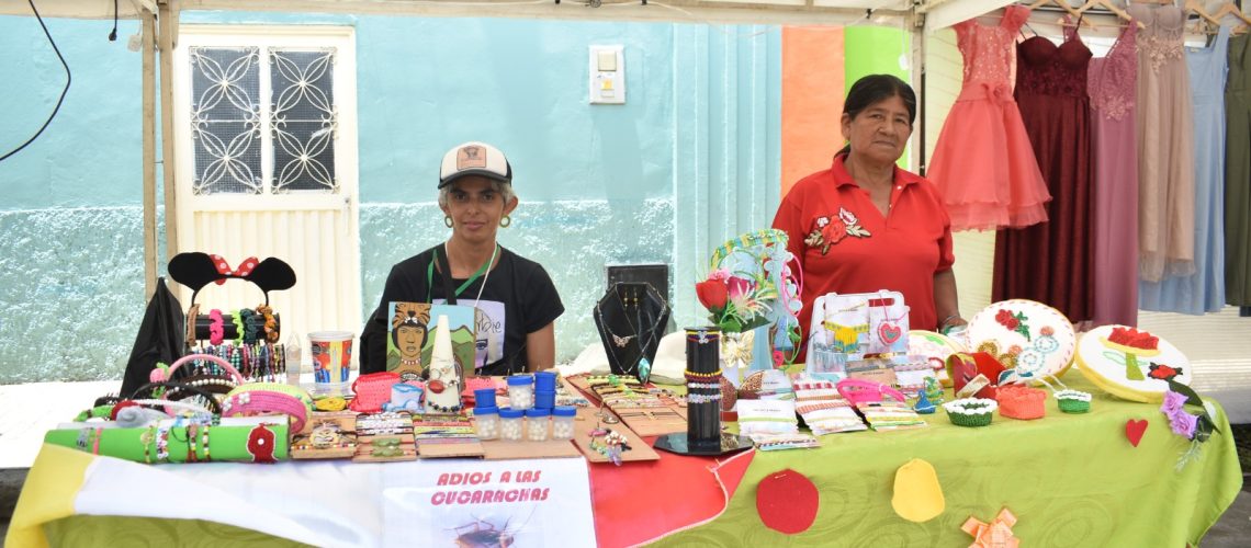 La Feria de Emprendimiento vitrina de talento y desarrollo en el Festival Folclórico de Gigante