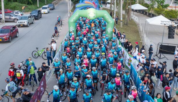 Más de 10.000 visitantes y 1.200 ciclistas hicieron parte de la Ruta Harold Tejada 2025 en Pitalito, con el apoyo de SATENA