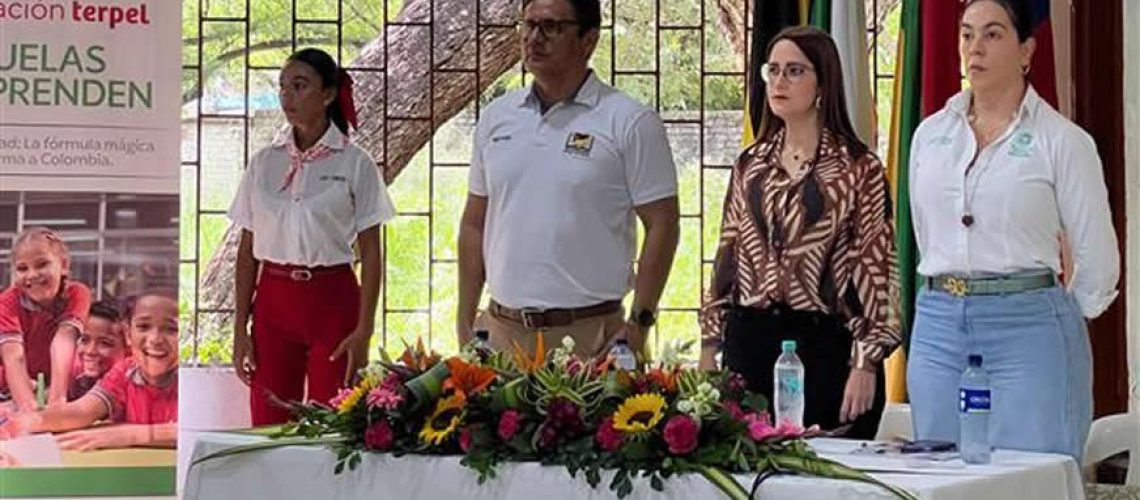 Neiva fortalece sus procesos educativos con el programa “Escuelas que Aprenden” de Fundación Terpel