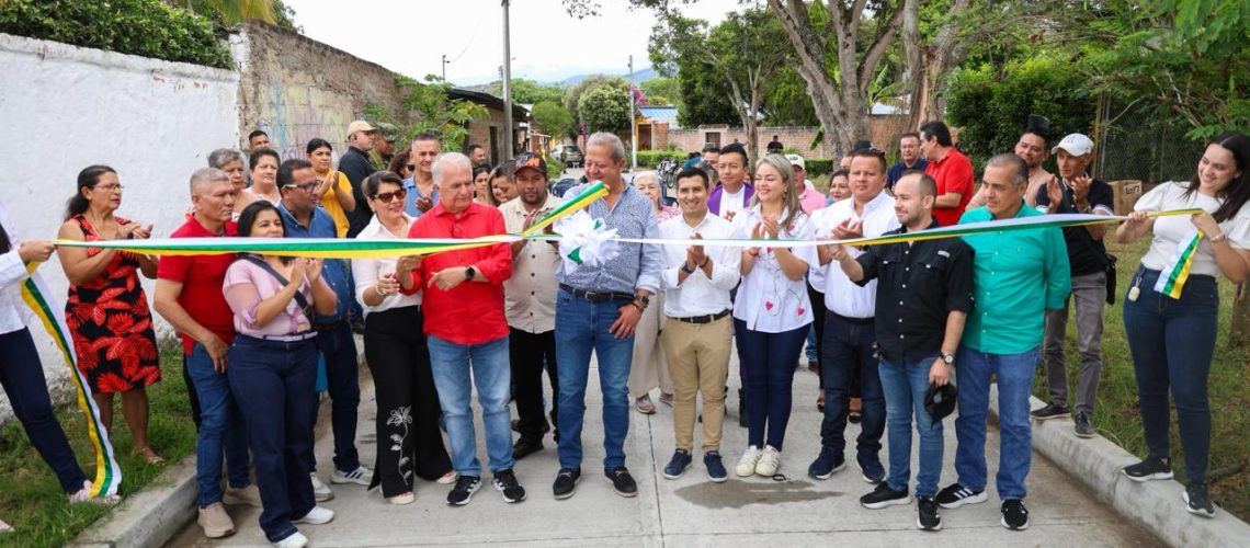 Nuevas vías mejoran la movilidad y el desarrollo en Garzón y La Jagua
