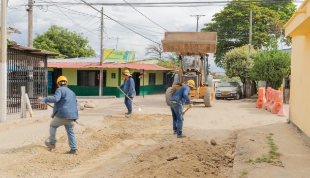 Obras de Alcantarillado en comunas 7 y 8 de Neiva, avanzan en más del 90%