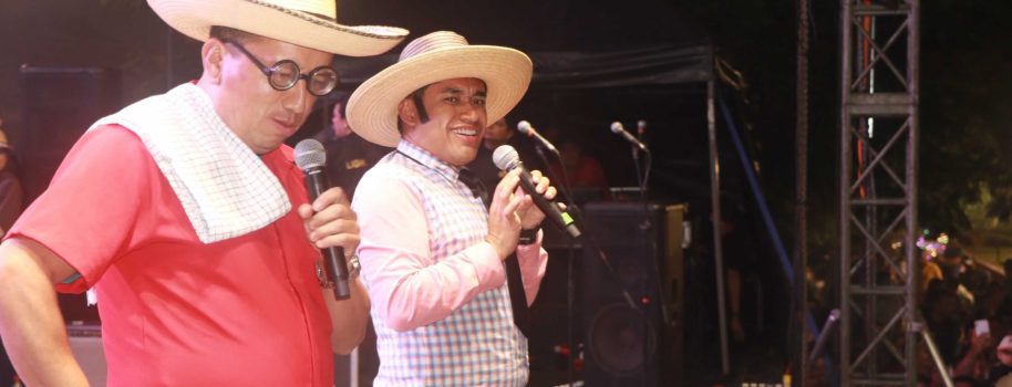 Una noche llena de risas en Gigante, con el show de Chucho y Leo