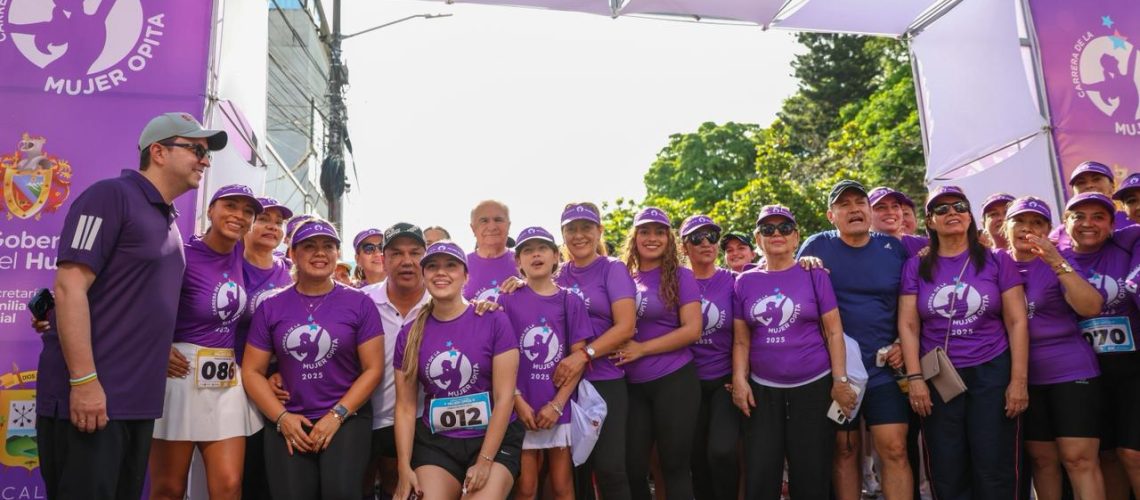 Participantes de todo el Huila, se unieron para disfrutar la Carrera de la Mujer Opita