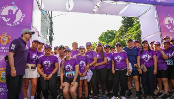 Participantes de todo el Huila, se unieron para disfrutar la Carrera de la Mujer Opita