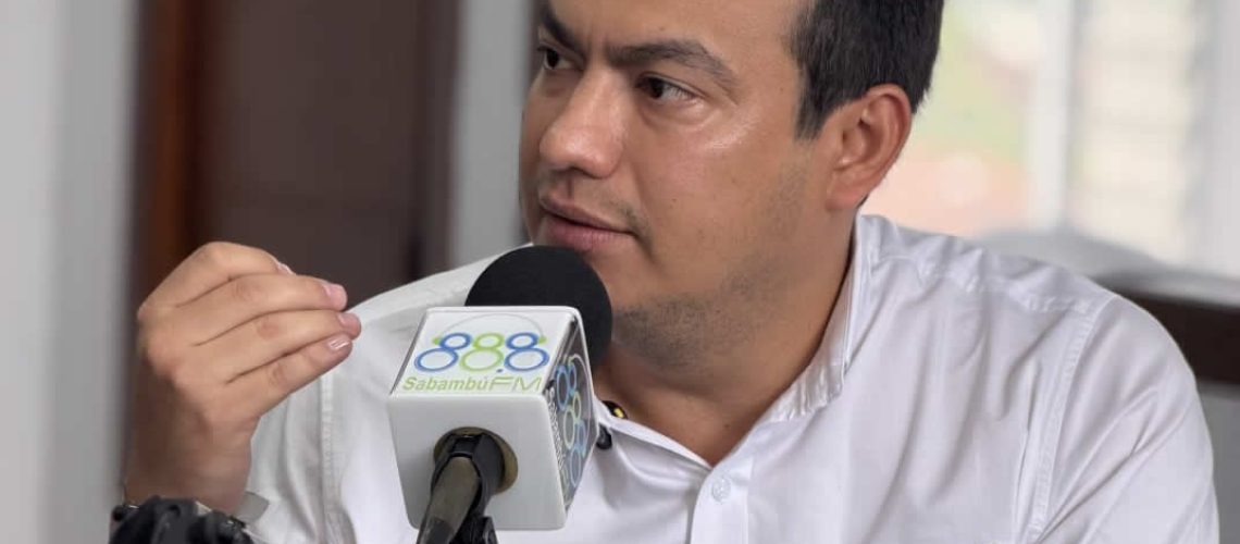 Camilo Durán, refuerza su agenda territorial con recorridos por el centro y sur del Huila