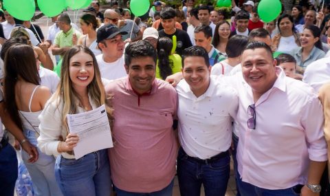 Natalia Caviedes, fortalece su campaña con el respaldo del diputado Néstor Rodríguez