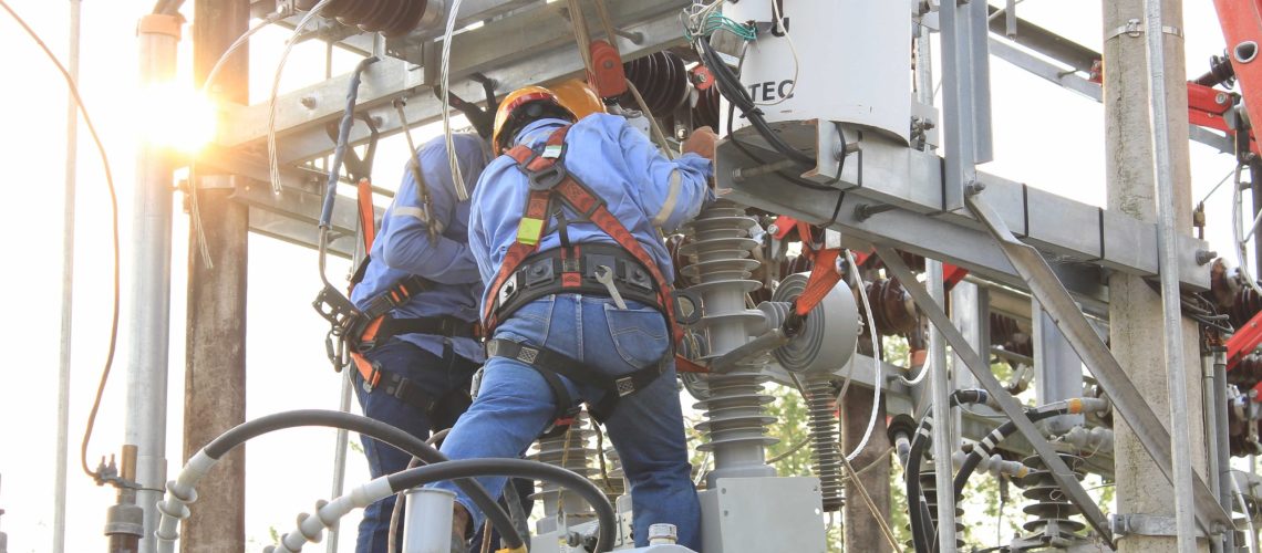 Electrohuila fortalece la calidad del servicio y avanza en acciones para superar rezagos del pasado