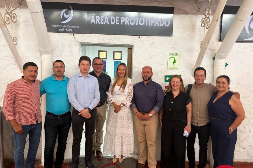 Cámara de Comercio del Huila estrena el Laboratorio Empresarial 360°: un espacio para convertir ideas en negocios reales
