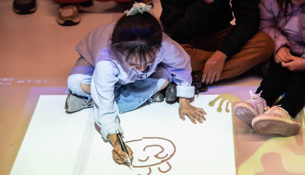 Literatura infantil y juvenil en la FILBo 2026: una apuesta por las preguntas y los hilos invisibles