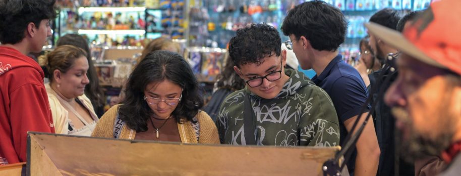 Maestros de la poesía, la narrativa y la música infantil serán homenajeados en la FILBo 2026