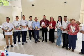 Más de 2.000 kits escolares fueron entregados a niños y niñas de Neiva