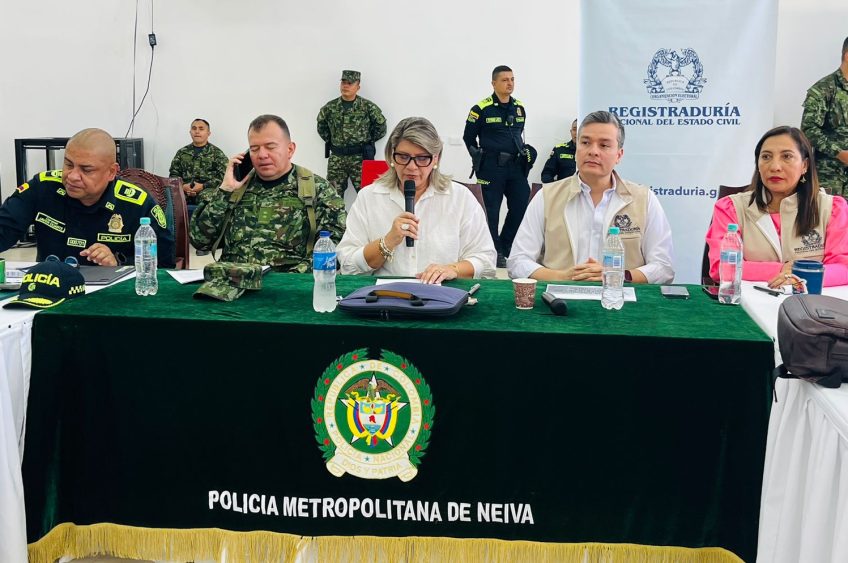 Huila se prepara para una jornada democrática segura: Fuerza Pública desplegada en todos los puestos de votación