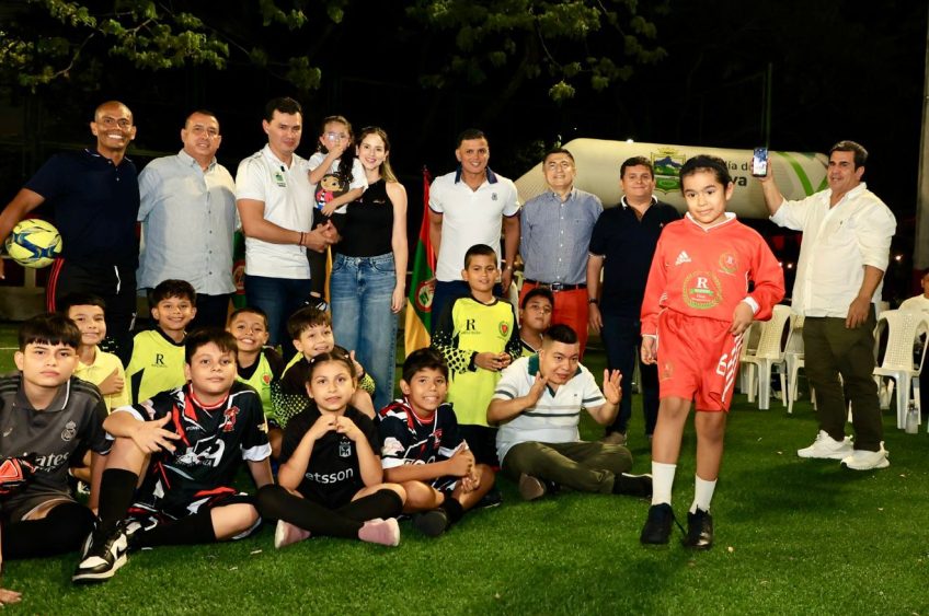 ¡Inversión para el Deporte! Alcalde Germán Casagua, recuperó cancha sintética de Las Brisas