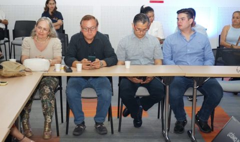 Experiencias exitosas de Antioquia, dejan hoja de ruta para fortalecer el sector vivienda en el Huila