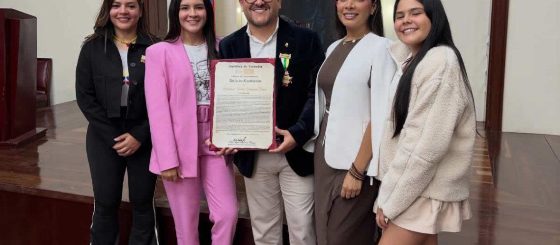 Francisco Javier Carrascal Mora, fue exaltado por la Cámara de Representantes por su aporte a la cultura y al desarrollo regional