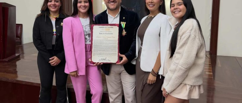 Francisco Javier Carrascal Mora, fue exaltado por la Cámara de Representantes por su aporte a la cultura y al desarrollo regional