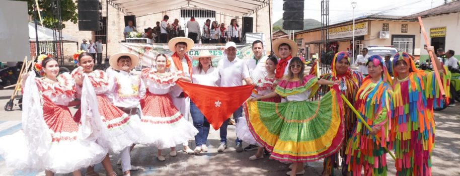Más de 10 asociaciones del Norte del Huila, recibieron un reconocimiento especial en el día conmemorativo del campesino