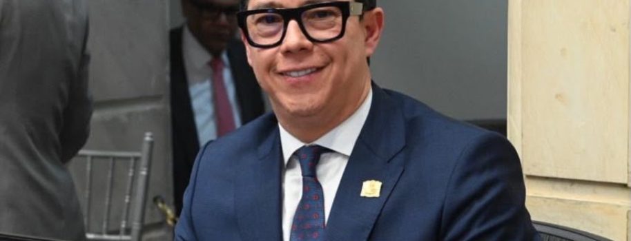 Con paquete de proyectos, Pedro Flórez, se posesionó para el periodo 2026-2030