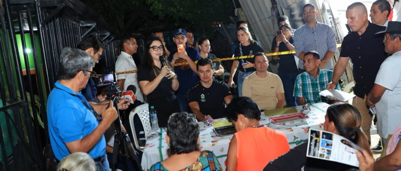 Después de años de espera, el barrio Álvaro Uribe Vélez ya disfruta de alumbrado público