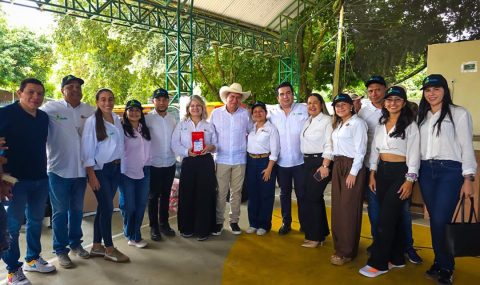 Gobernación e Infihuila impulsan la economía en Baraya, con la entrega de capital semilla por más de $480 millones