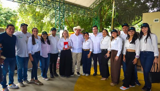 Gobernación e Infihuila impulsan la economía en Baraya, con la entrega de capital semilla por más de $480 millones