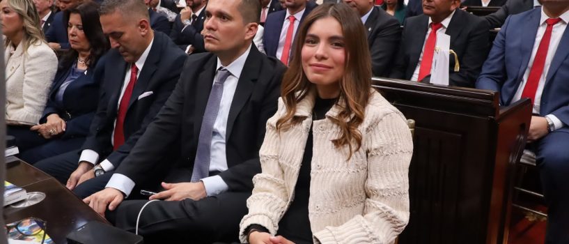 María Lucía Villalba, asume como Senadora