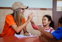 World Vision realiza 62.440 atenciones humanitarias y alcanza a 36.720 personas tras el terremoto en Venezuela