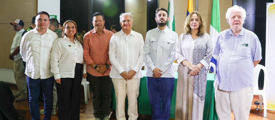 Periodismo huilense descentralizado, pone al Café en el centro de la agenda nacional