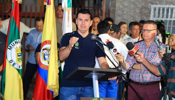 Alcalde Germán Casagua, refuerza la seguridad de Neiva, con nuevas motos y patrullas