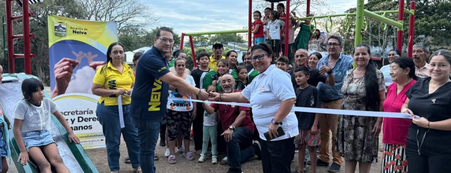 Niños del barrio Falla Bernal, norte de Neiva, estrenan parque infantil gracias a los Planes de Retorno y Reubicación