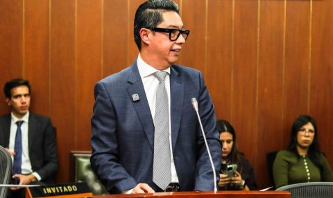 «Un departamento con dos hidroeléctricas como el Huila, paga la tarifa de energía más cara del país»: senador Pedro Flórez