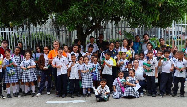 Ecopetrol fortalece la educación ambiental de estudiantes en Neiva mediante jornada de voluntariado